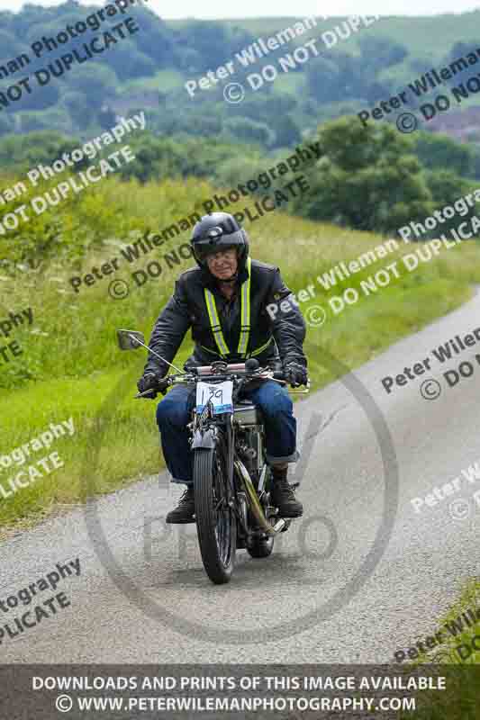 Vintage motorcycle club;eventdigitalimages;no limits trackdays;peter wileman photography;vintage motocycles;vmcc banbury run photographs